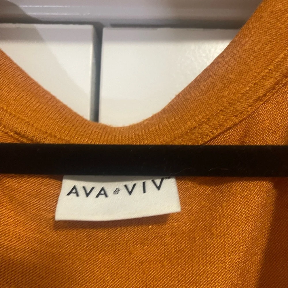 Ava & Viv Women's Sleeveless Tie-Front Tank Top - Rust - Picture 3 of 5